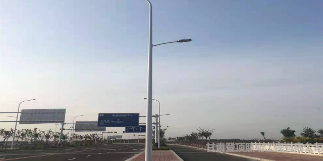 甘肅F型桿廠家價(jià)格 甘肅登頂照明工程供應(yīng)